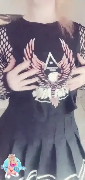 [OC][F] Good Morning