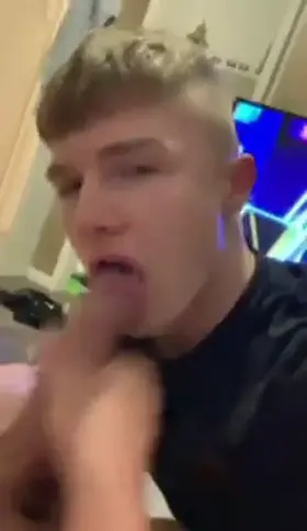 it's me being gay and nsfw