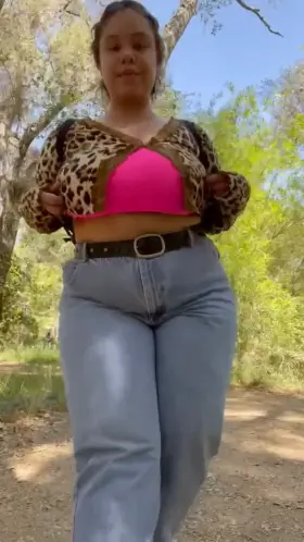 Big juicy boobs taste better in public.. don’t ya know