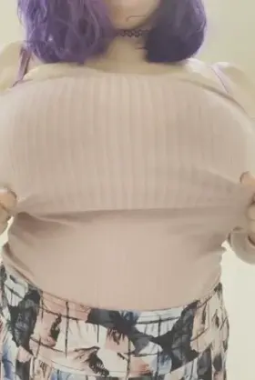 a sneaky drop on my lunch break at work 🤭