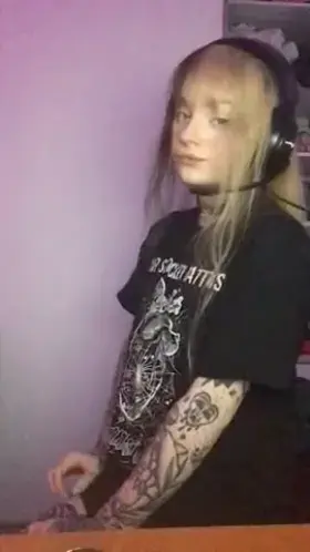 You like e-girls with a surprise, don't you?