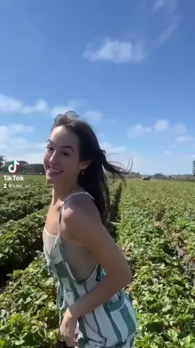 I get the urge to flash people 10x a day