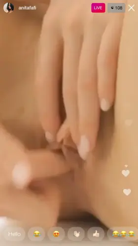 LIVE IG Enjoying her day!😇🎁