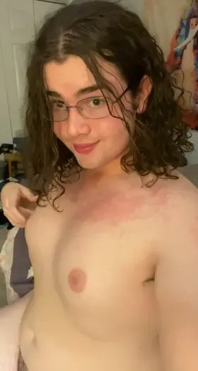 I love being a permanently feminized bitch 🥰