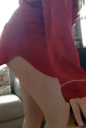 Would you spank this bi mom? ☺️