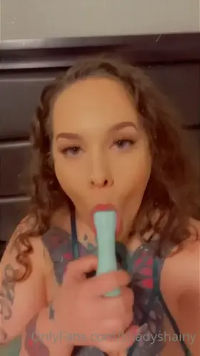 Sexy AF 😍💋 Bootylicious 🍑 Grab her 10gb updated content in comment