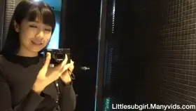 I like to suck white cock in public bathroom [OC]