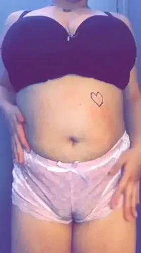 I hope you like my big areolas [f18]