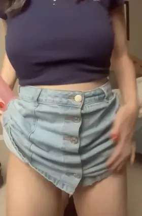 if you don’t wear panties, you can get a quickie in anywhere ;)