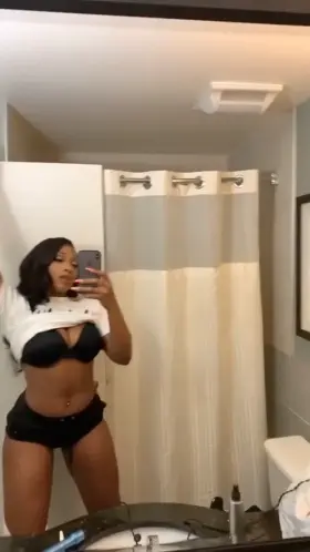 Damn meg🍑👀😏