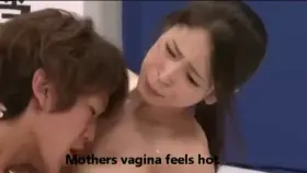 [r/momcestgold] Mom and Son