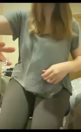 Is my body type anyone’s favourite? ♥️ (18F)