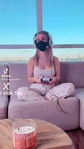 Gamer slut would rather fuck