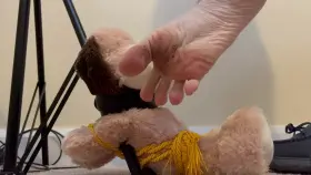 There's no better feeling than rubbing my sweaty, dirty feet all over something soft ;)