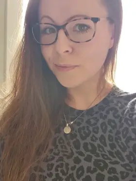 Trying to keep your day motivated! 😜 💋