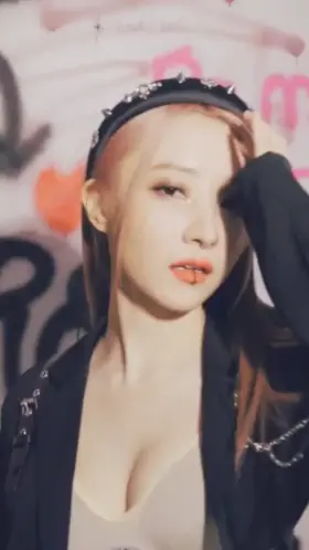 Dreamcatcher - Sua , Gahyeon , Dami , Yoohyeon