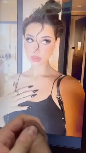 Sssniperwolf takes my nut 💦💦🥵