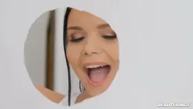 Sofia Lee ass and relaxation