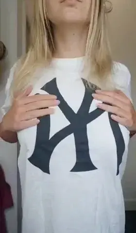 Any fans of Swedish blondes on here? 😘🇸🇪 