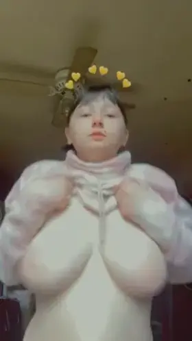 [F]20 someone told me I belong in this group! Do you agree? 🥰