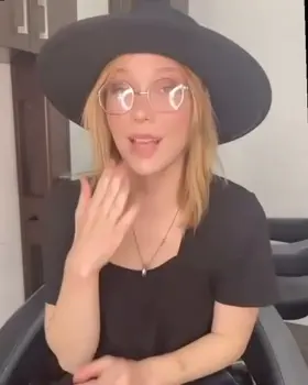 Anyone wanna Cock/Jerk tribute my 20yo GF, Emma? (Can verify if needed)