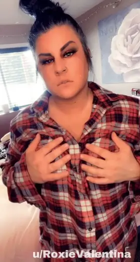 I stole your flannel, I hope you don’t mind