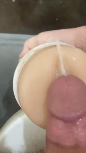 Here’s a quick cum shot I filmed just for you