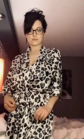 Do you like big boobs ? ( Her gratis Pack Albuums In Comment )