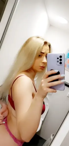 Do you want to fuck me on the teacher's desk in the break?