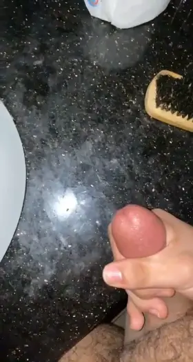 Wish you were on the receiving end😘💦