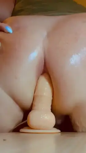 Some 🍑 play 😈🤤🤤