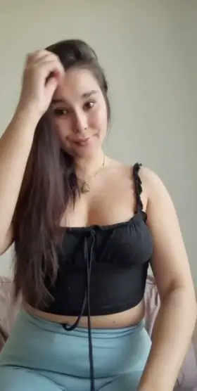 Do u like my asian titties here 💕 my top hides how stacked i am