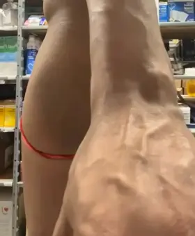 Daddy forced me to wear my g-string to work 🥵🥵🥵