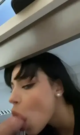 What a Pretty Face Sucking Dick