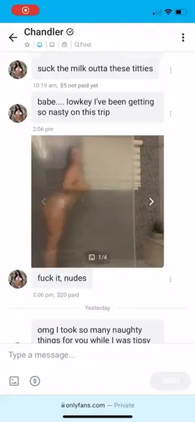 How is this not a scam?? $30 for a topless pic that you’re not topless in. Or $20 for “nudes” that just shows your ass. Changoodie is a scammer