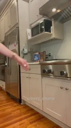 would you like something to eat?