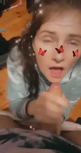 cute girl with cum on her chin 💖
