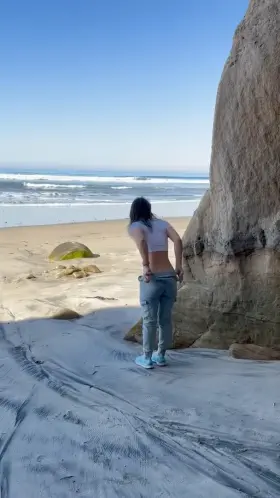 You had me at “let’s get naked outside” 😘🥰😍