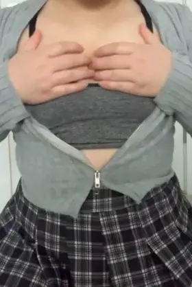 The only way I can cum while having sex with my boyfriend is if I imagine my face being fucked by a stranger at the same time