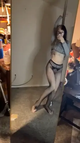 Hi bb <3 check out my page ;)