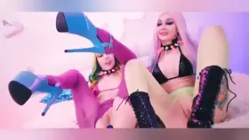 Anal Addicted Lesbians