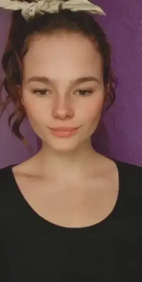 2000 guys online rn 😋 and i wanna know how many guys would fuck me ☺️