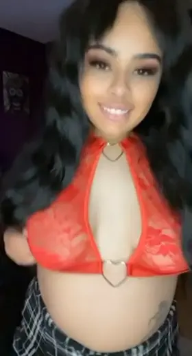 I need my tits sucked on 🖤