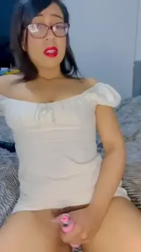 I’d prefer to rub my hairy pussy on someone’s face :)