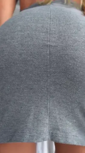 Just one real good butt to make your Monday brighter [OC]