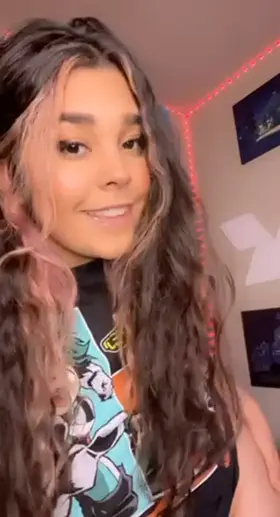 Would you send a tribute if I sent you nudes?