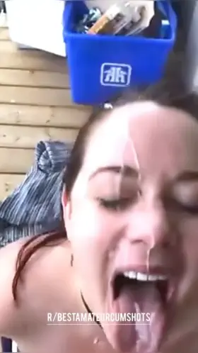 This Busty Cutie’s Happy Smiles & Enthusiastic Cum Cleanup Deserves Appreciation. Definitely, a Keeper 👌👌👌