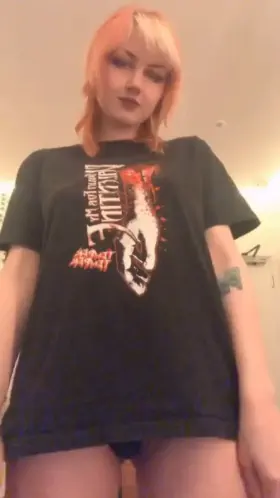 Titty drop and bouncy butt!