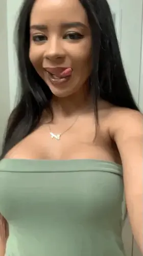 ⭐️find out why subs CUM & stay subscribed ⭐️