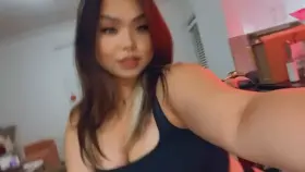 let me sit on your face daddy!!